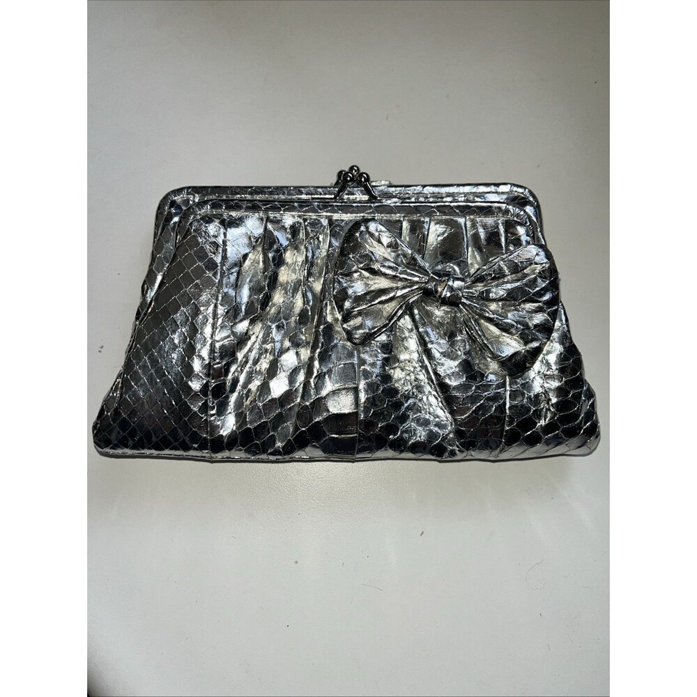 Rafē New York Silver Metallic Leather Double Kisslock Clutch Wristlet